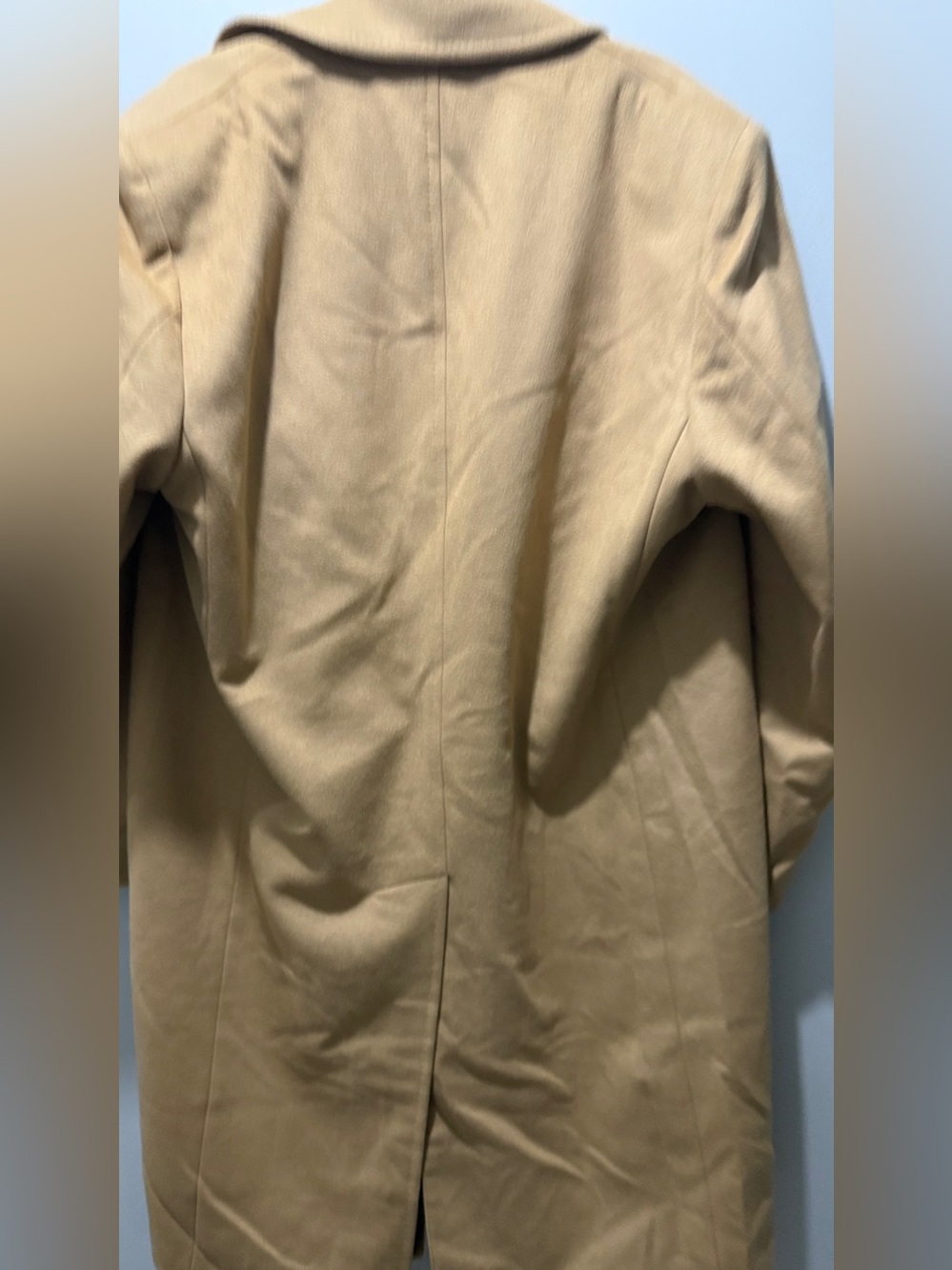 Jones New York Men's Camel Wool/Cashmere Overcoat - Vintage Tailored Coat - Picture 9 of 10
